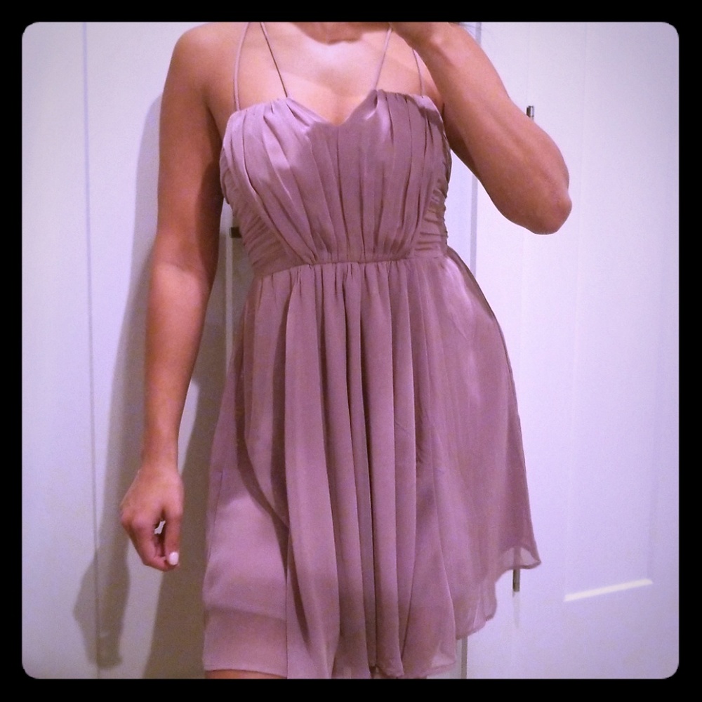 Crisscross sweetheart strappy dress